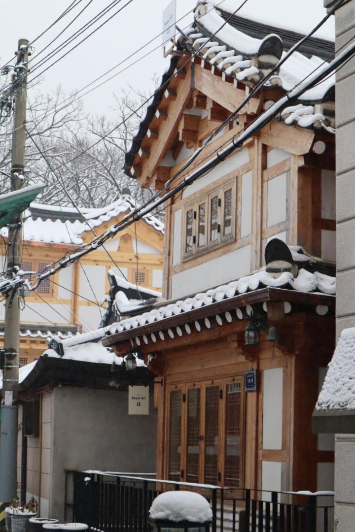 The Korean Traditional Hanok In Downtown Seoul For Convenient Public Transportation - Seoul Ari Seul Exterior foto